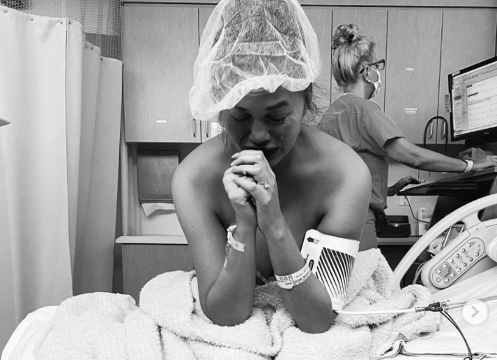 Chrissy Teigen and John Legend Suffer Pregnancy Loss