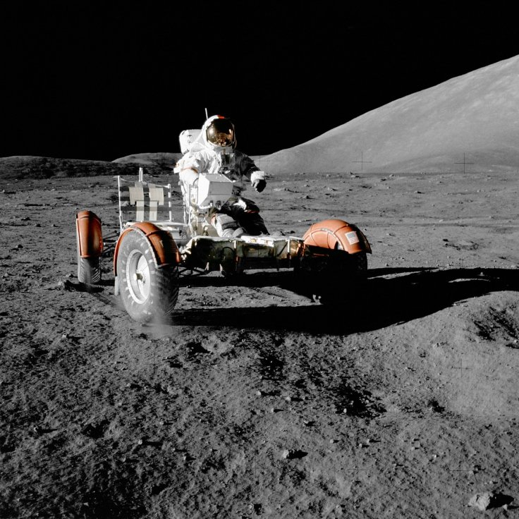 Lunar rover