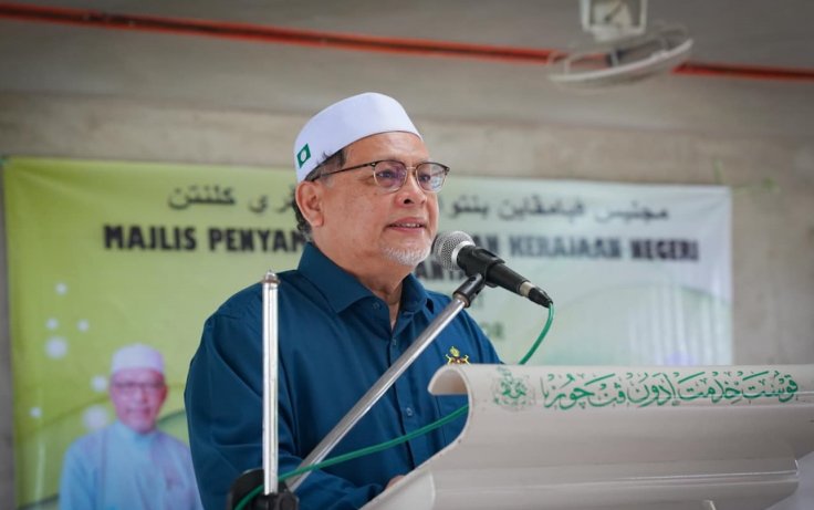 Besar Datuk Mohd Amar Nik Abdullah