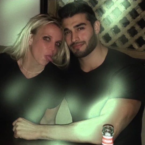 Britney Spears and Sam Asghari Instagram pic