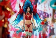 In Pictures: Captivating glimpses from 2016 Victoria's Secret Fashion Show in Paris