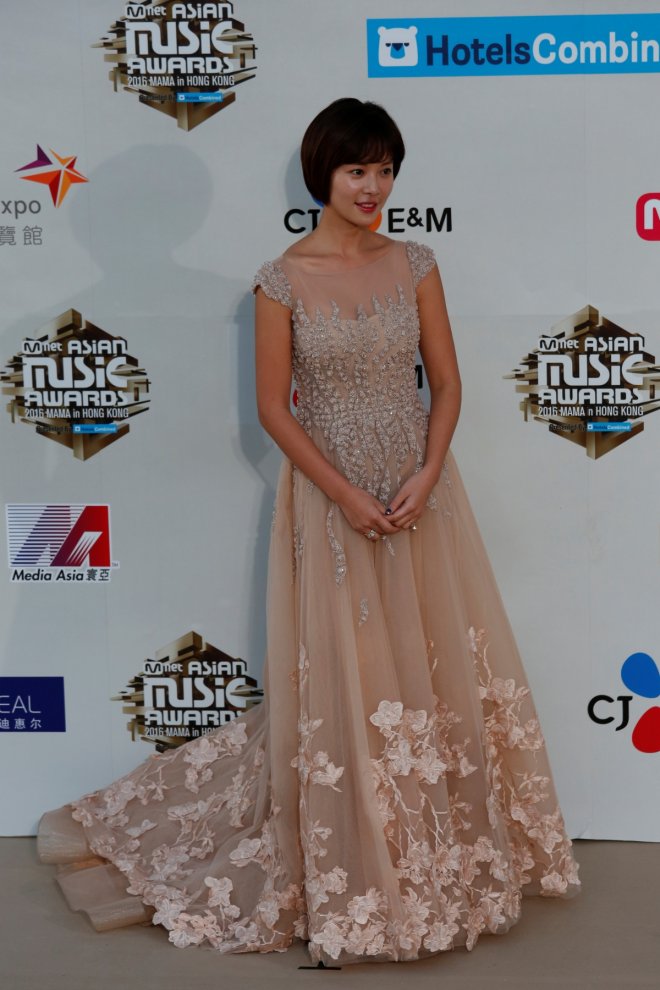 Mnet Asian Music Awards 2016: Suzy Bae, I.O.I and more celebs on MAMA