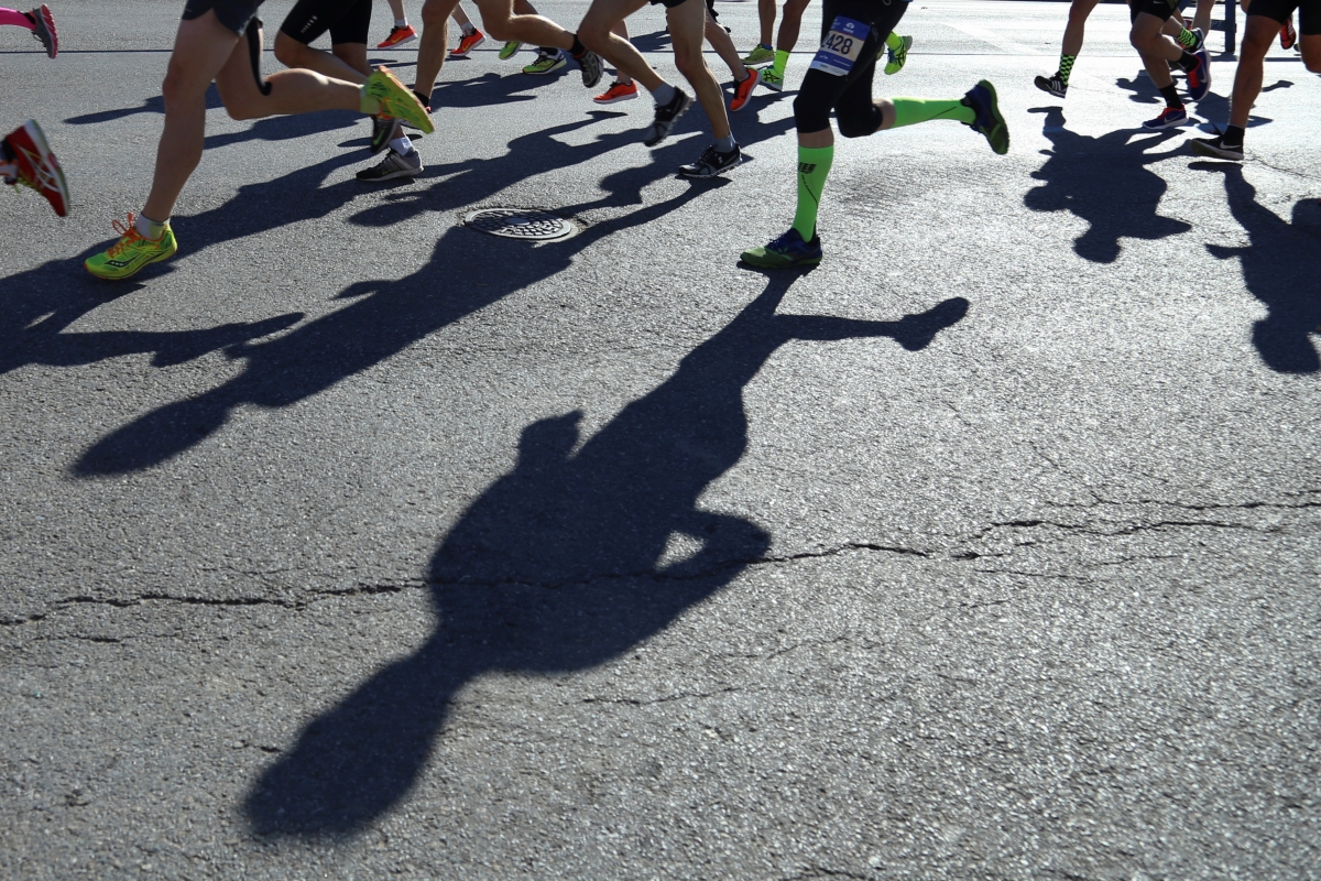 Singapore: Caucasian runner dies during Standard Chartered Marathon