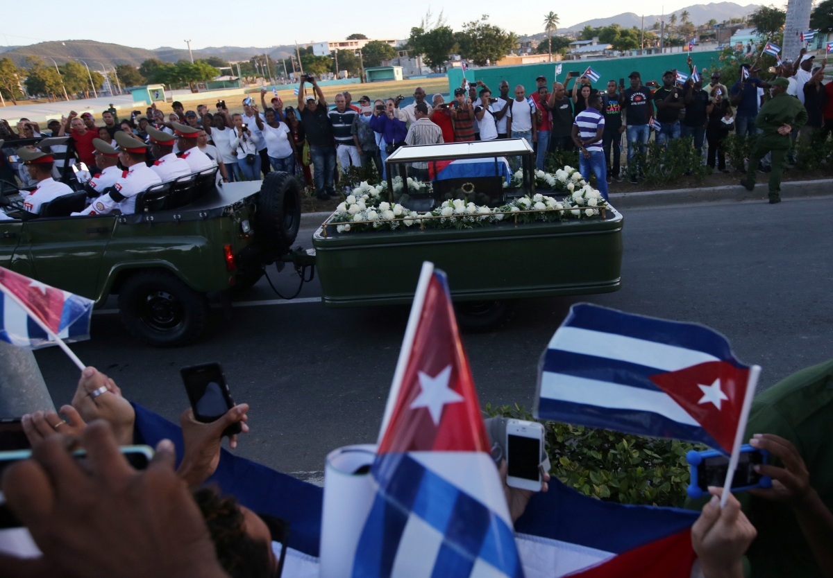 Comrade's Crypt: Farewell To Fidel Castro As Ashes Buried In Santiago ...