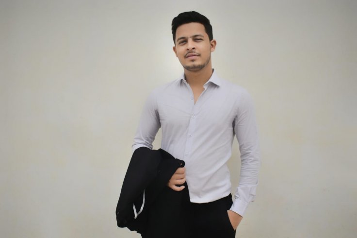 Anirudh Yogi Anirudh Yogi