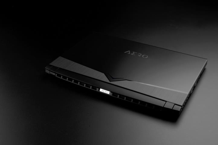 Gigabyte Aero 15 Gigabyte Aero 15