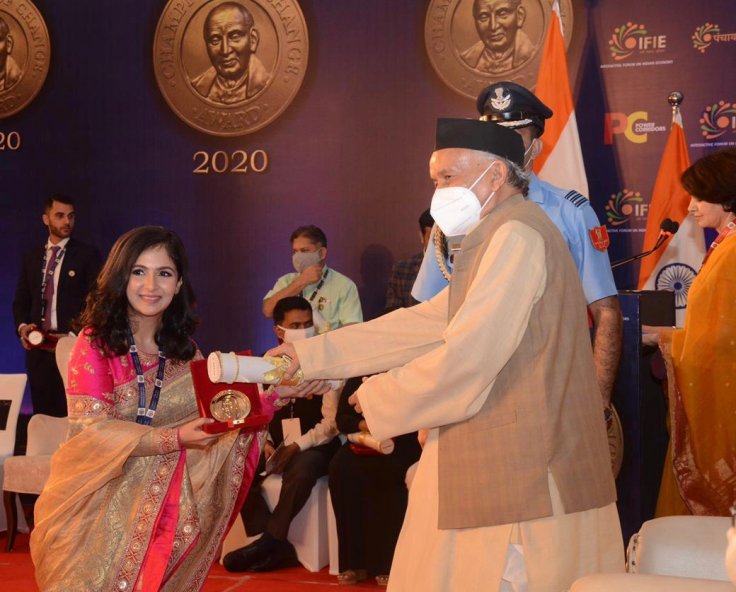 Dr. Suyomi Shah Dr. Suyomi Shah