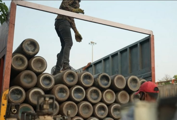 Oxygen cylinders Oxygen cylinders