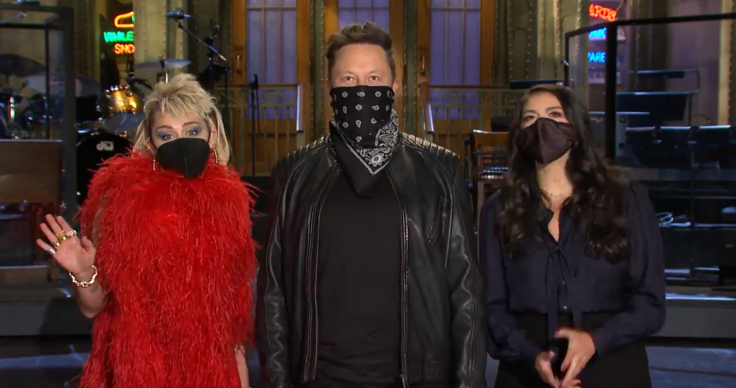 Elon Musk Miley Cyrus SNL Show