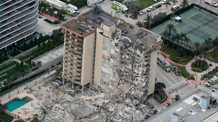 Woman Was Heard Screaming for Help For Hours After Miami Condo Collapse ...