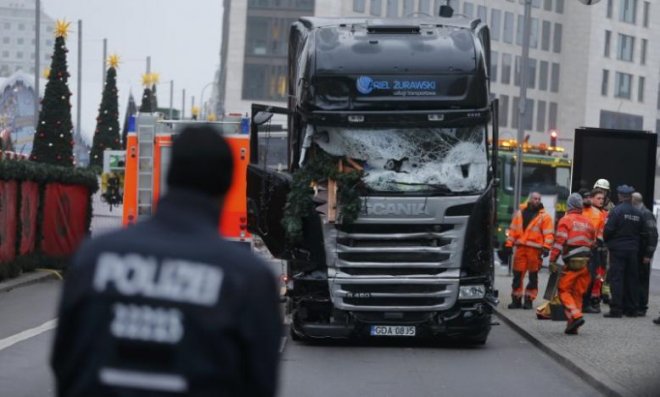 Isis claims berlin truck attack Isis claims berlin truck attack