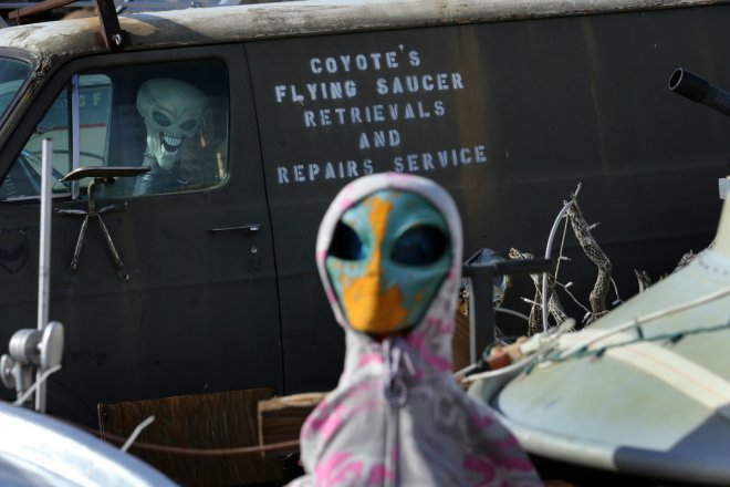 Alien attack in 20 years? Alien attack in 20 years?