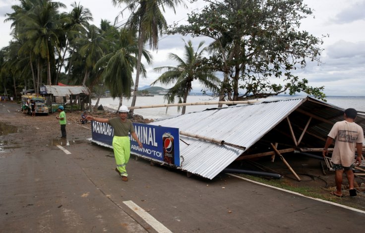 Christmas typhoon kills 4, destroys homes in Philippines (PHOTOS)