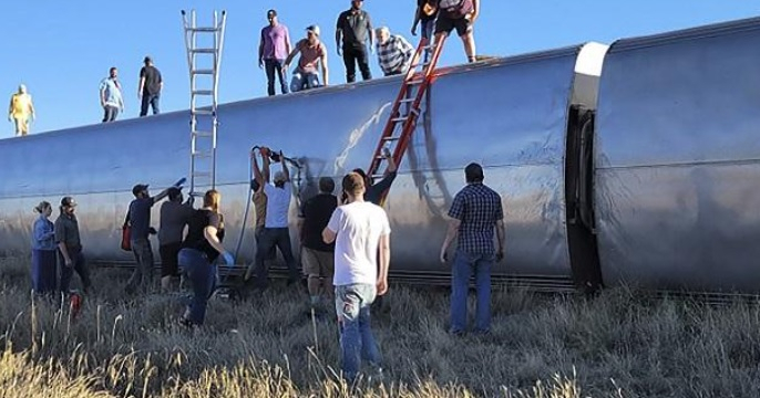 Amtrak train derailment