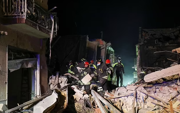 Scene after gas explosion in Sicily