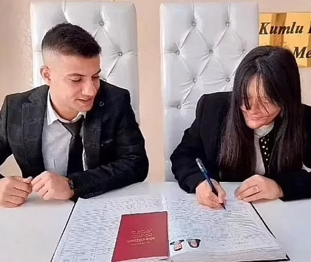 Berfin Ozek (right) Casim Ozan Celtik (left) in their marriage ceremony Berfin Ozek (right) Casim Ozan Celtik (left) in their marriage ceremony