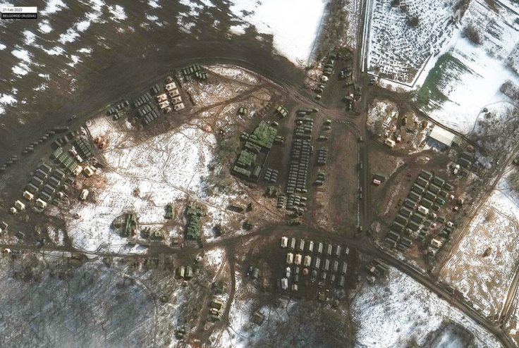 Deployment of troops and military equipment can be seen in rural areas southwest of Belgorod, less than 20 kilometers from the Ukraine border Deployment of troops and military equipment can be seen in rural areas southwest of Belgorod, less than 20 kilometers from the Ukraine border