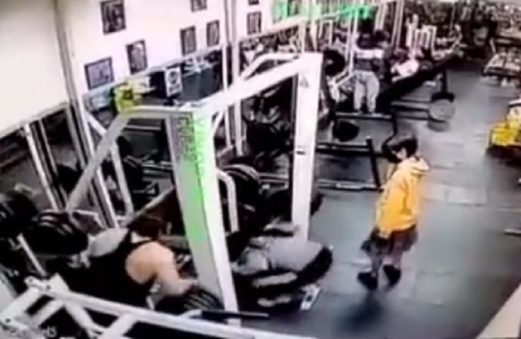Woman dies while attempting to lift 180 kgs Woman dies while attempting to lift 180 kgs