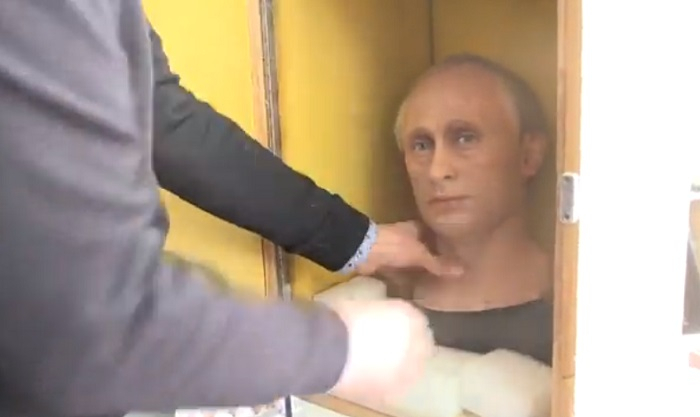 Putin's headless body