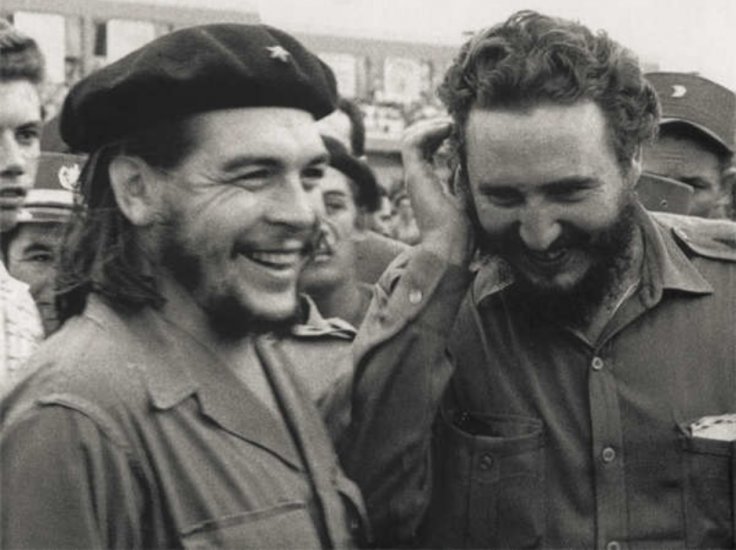 Guevara with Fidel Castro