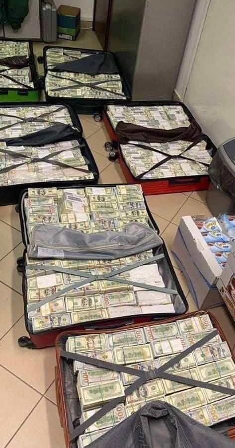 Ukrainian tycoon Igor Kotvitsky’s wife Anastasia Kotvitska was caught with £22 million in cash while crossing through a refugee border into the EU. Ukrainian tycoon Igor Kotvitsky’s wife Anastasia Kotvitska was caught with £22 million in cash while crossing through a refugee border into the EU.