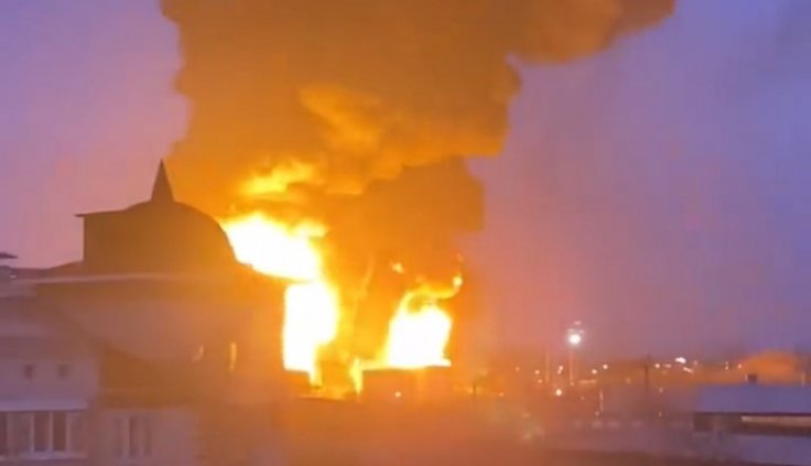 Explosions at an oil depot in Belgorod