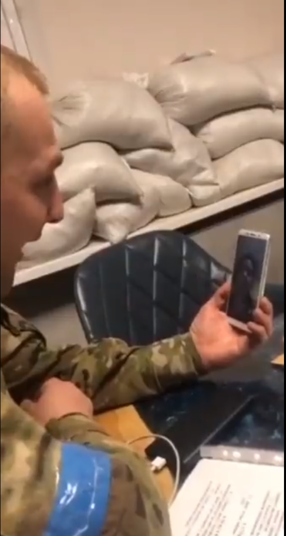 Ukrainian soldier mocking