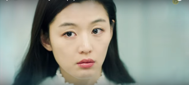 Jun Ji Hyun  in Legend of the Blue Sea