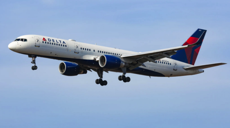 Delta Airlines Flight From Atlanta To Barcelona Forced To Make ...