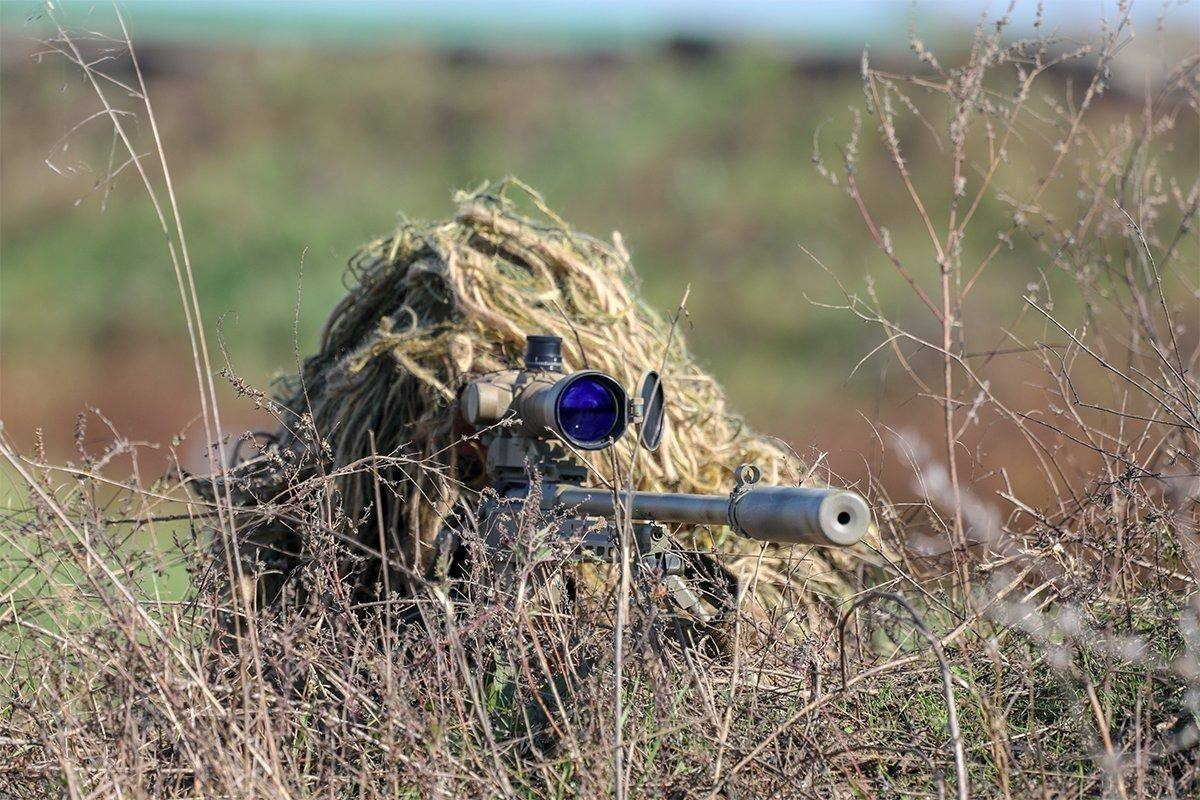 Ukraine Says 11 Russian Snipers Captured in Kharkiv; Russian Troops in ...