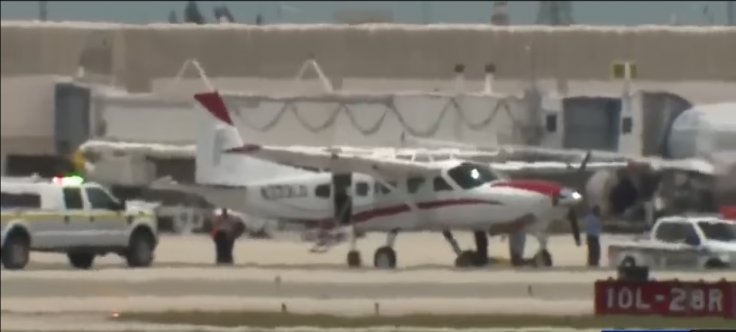 Plane lands safely Plane lands safely