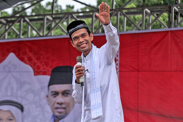 Ustaz Abdul Somad Ustaz Abdul Somad