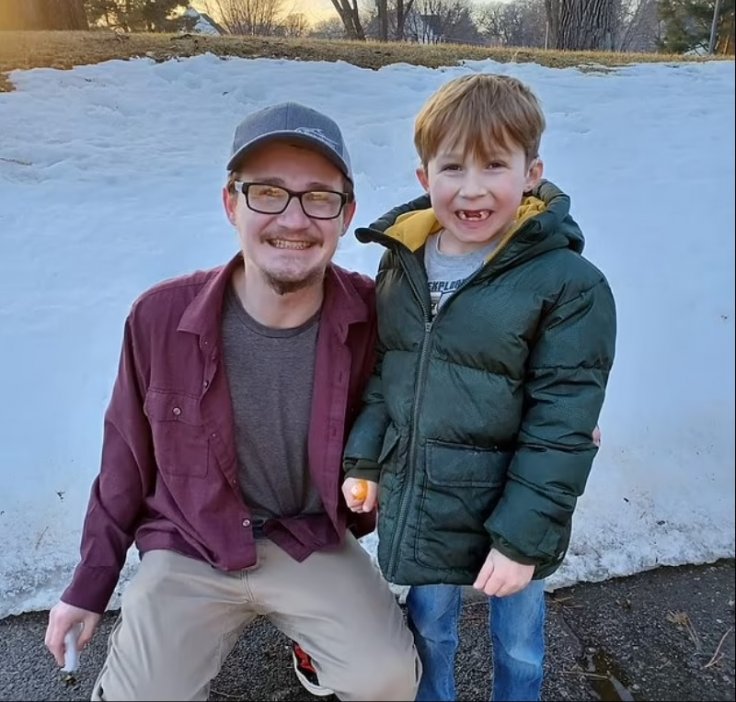 Eli Hart with his father Tory Hart Eli Hart with his father Tory Hart