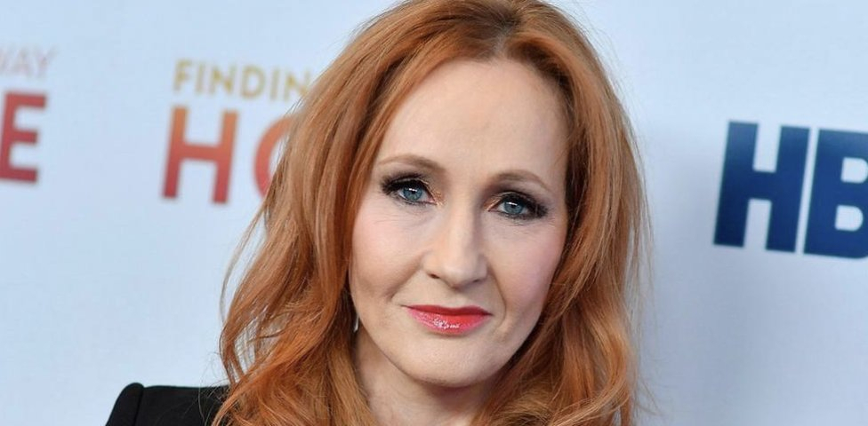 JK Rowling Blasted Over Tweet of Cursed Child Production House On Pride ...