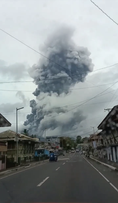 Mt. Bulusan eruption 