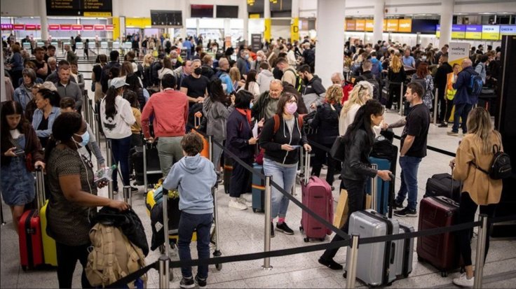 Chaos at Gatwick airport Chaos at Gatwick airport
