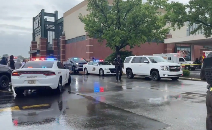 Shooting at Greenwood Park Mall