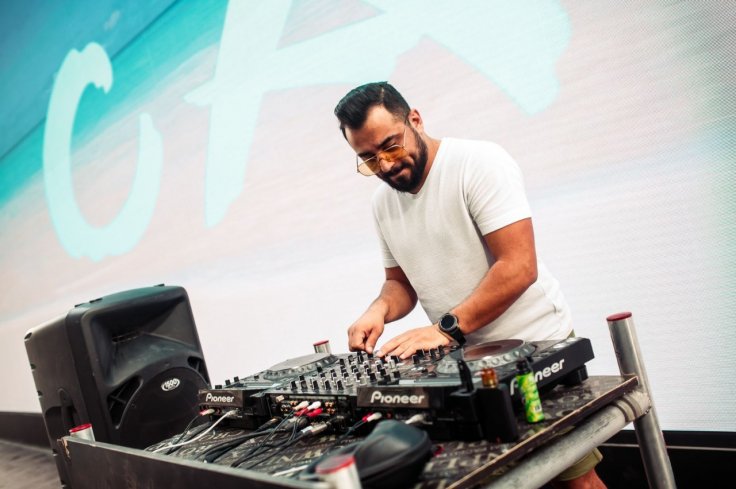 DJ RONN DJ RONN
