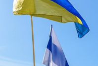 Flags of Russia and Ukraine