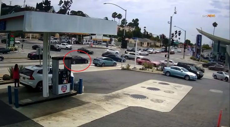 LA car crash LA car crash