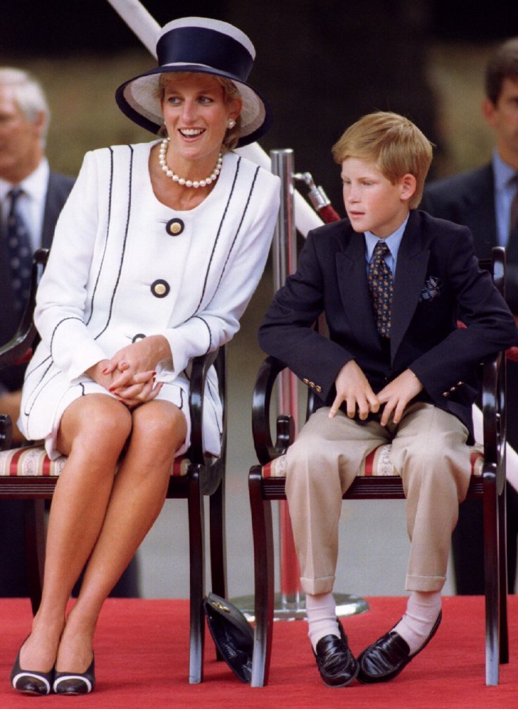 Princess Diana: Princes commission statue 20 years after their mother's death