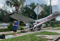 A Cessna 182 Skylane crashed into Orlando highway