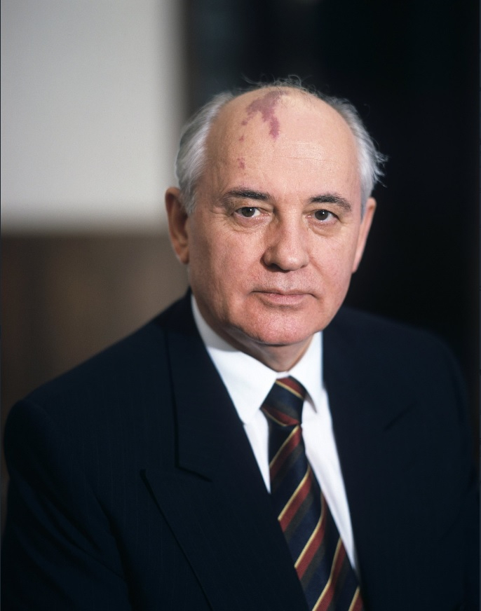 Mikhail Gorbachev Last Soviet Leader Who Helped End The Cold War But Couldn T Prevent Collapse