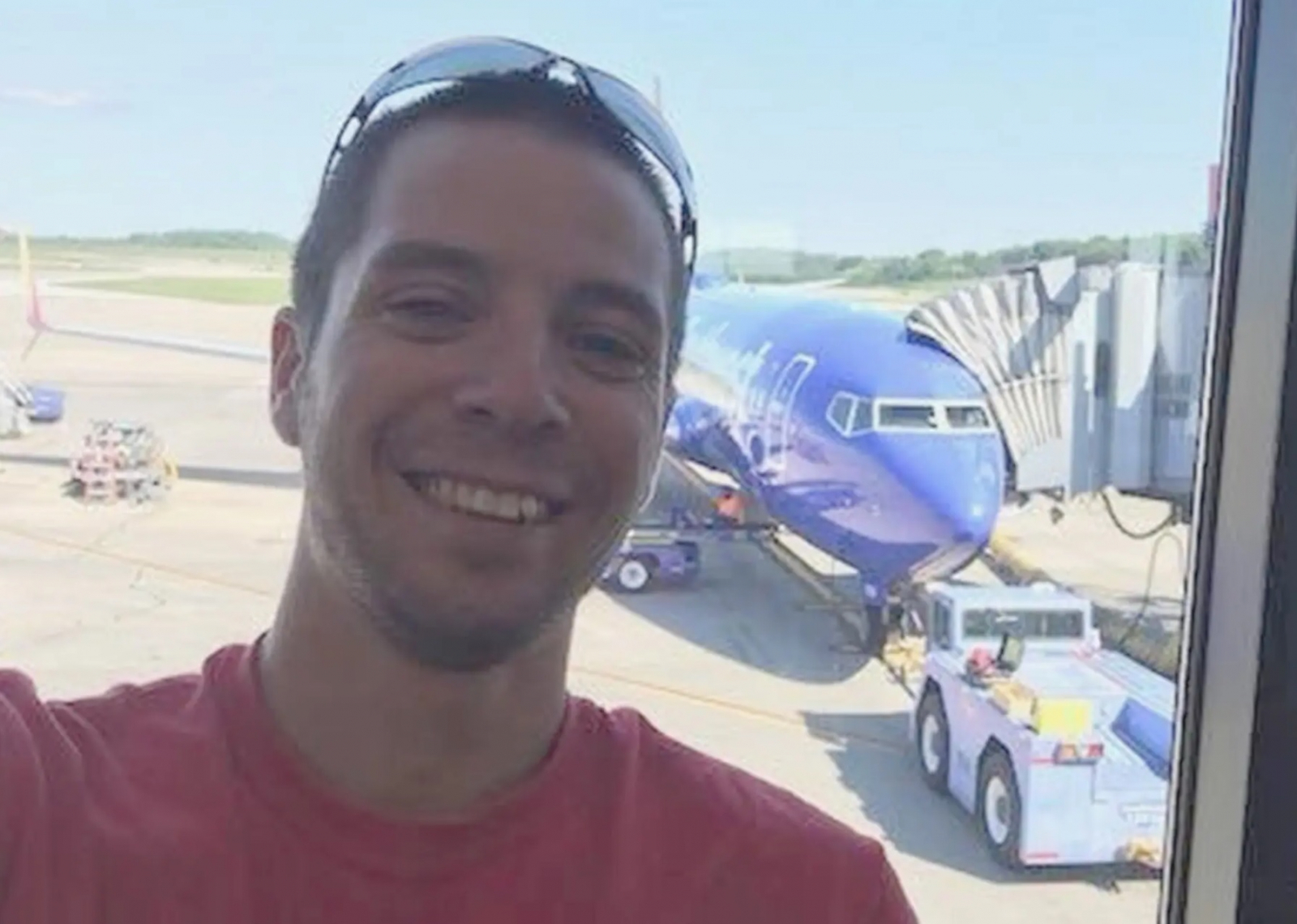 cory-patterson-pilot-who-threatened-to-crash-plane-into-walmart-is-a