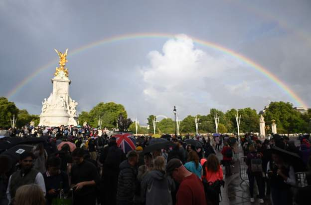 Rainbow at Queen Victoria Memorial