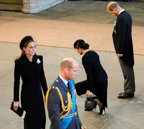 Meghan Markle shoe