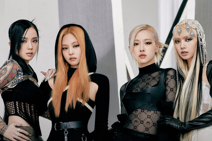 K-Pop's Blackpink Makes History as First All-Female Group to Debut ...