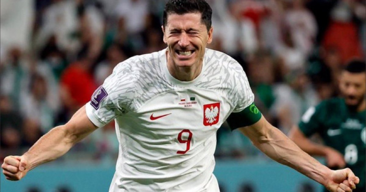 Robert Lewandowski s Emotional Instagram Post Has Barcelona Fans Asking robert-lewandowski-s-emotional-instagram-post-has-barcelona-fans-asking