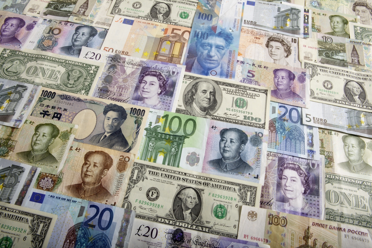 asian-currencies-flat-shares-mixed-ahead-of-us-holiday-european