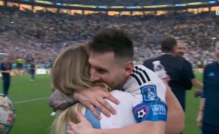 Heartwarming Moment Lionel Messi's Mother Celia Barges into the Field ...